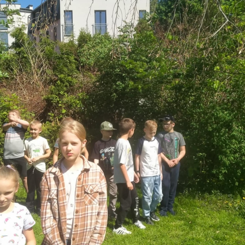 Klasa 3b na spacerze