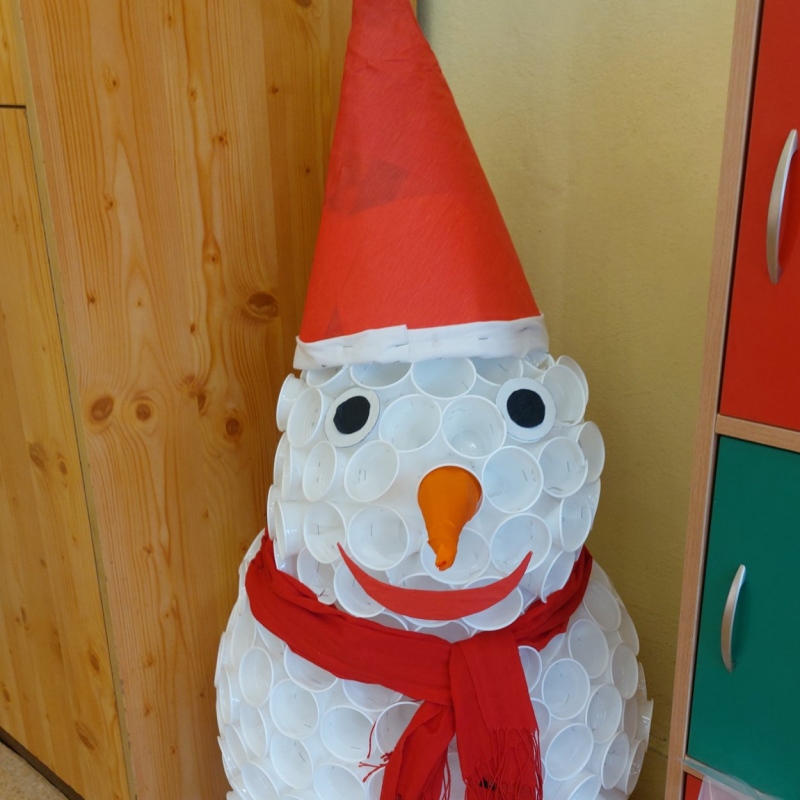 Ozdoba świateczna - bałwan - praca konkursowa uczniów