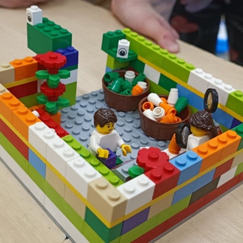 budowla z klocków lego